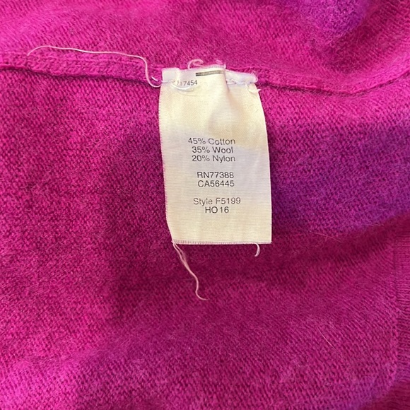 J. Crew Teddie Crew Neck Sweater Purple Fuchsia Wool Cotton Blend Size Small - Picture 4 of 4